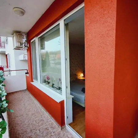 Apartament Marina View-bastetbs Апартамент Елените