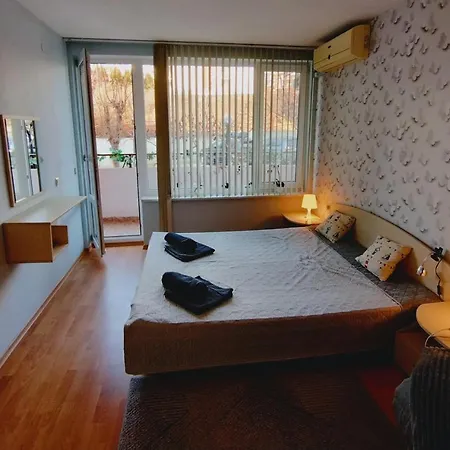Apartament Marina View-bastetbs * Елените